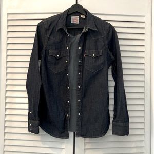 Tailored Fit Levi Denim Shirt with Pearl Snaps